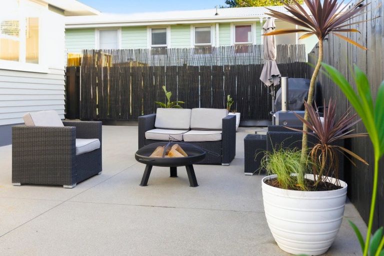 Photo of property in 37 Concord Avenue, Mount Maunganui, 3116