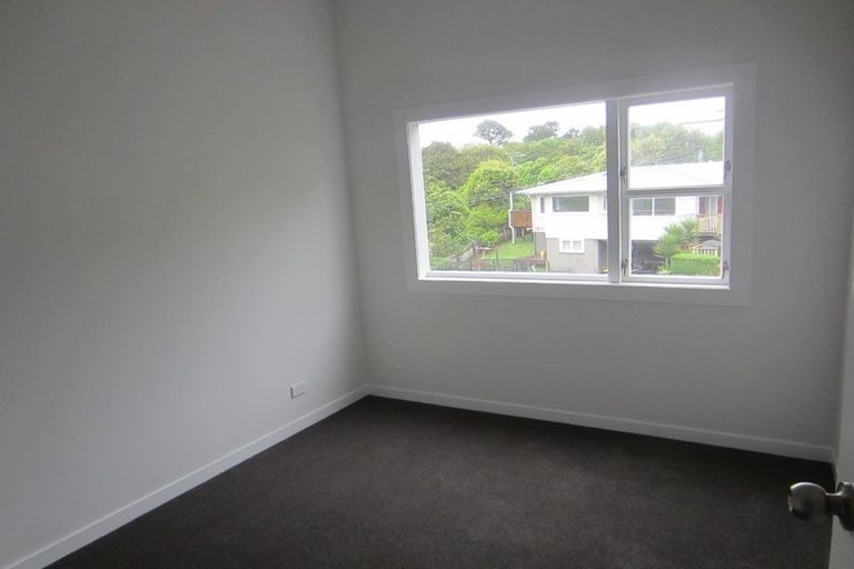 Photo of property in 2 Braemar Terrace, Johnsonville, Wellington, 6037
