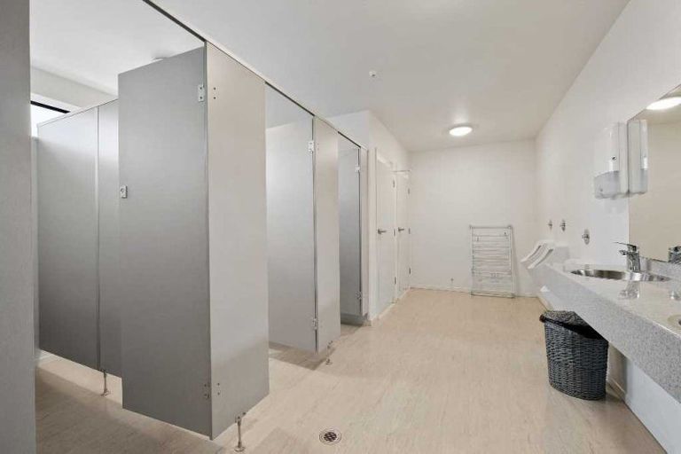 Photo of property in 16 Silverstone Drive, Cromwell, 9384