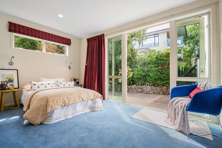 Photo of property in 117 Tanekaha Road, Titirangi, Auckland, 0604