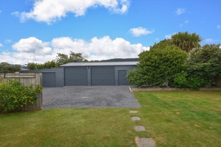 Photo of property in 30 Beaumaris Street, Outram, 9019