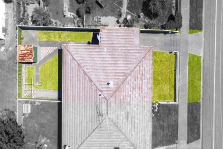 Photo of property in 2/50 Kowhai Avenue, Ebdentown, Upper Hutt, 5018