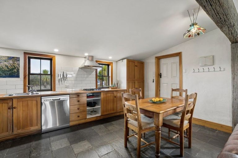 Photo of property in 66 Te Awa Road, Albert Town, Wanaka, 9382