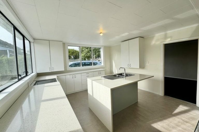 Photo of property in 27 Dundas Road, Sanson, 4817