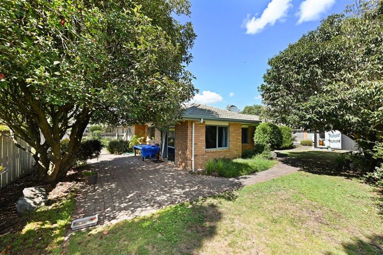 Photo of property in 33 Diomede Glade, Flagstaff, Hamilton, 3210