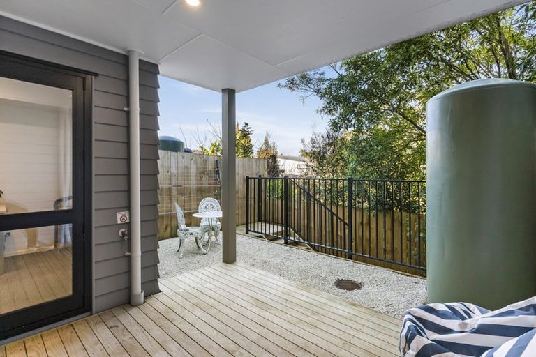 Photo of property in 6/7 South Pacific Place, Henderson, Auckland, 0612