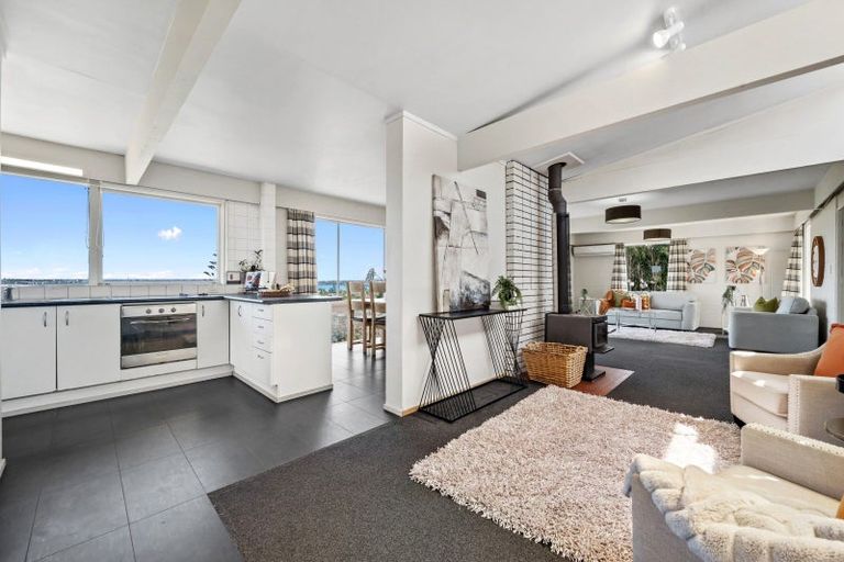 Photo of property in 31 Miramar Place, Pakuranga, Auckland, 2010