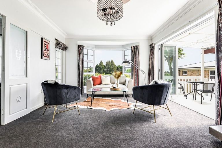 Photo of property in 27 Hinton Avenue, Forest Lake, Hamilton, 3200