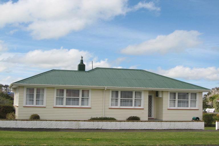 Photo of property in 150 Miranda Street, Stratford, 4332