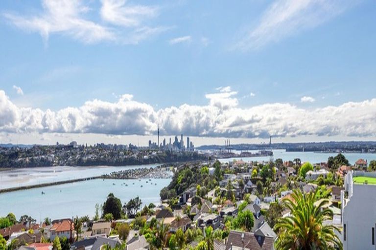 Photo of property in 17/35 Coates Avenue, Orakei, Auckland, 1071