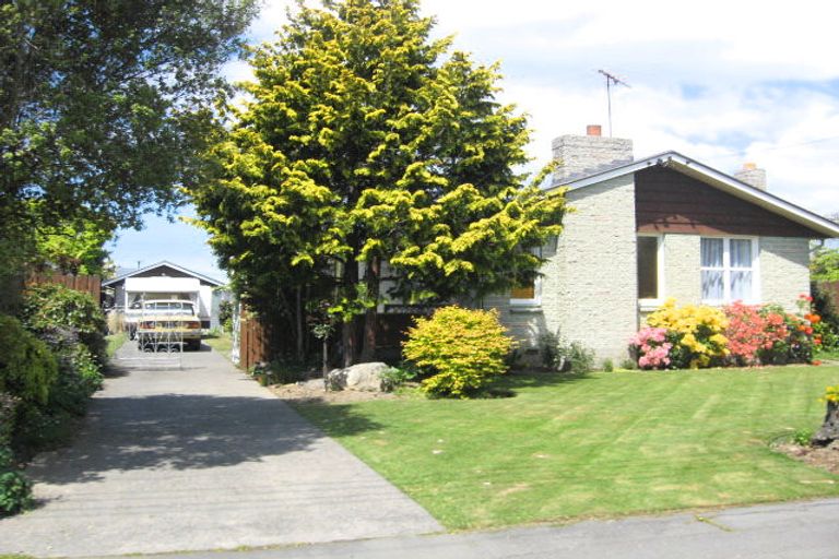 Photo of property in 16 Brockham Street, Casebrook, Christchurch, 8051