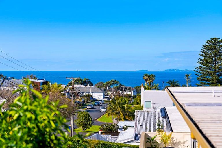 Photo of property in 1/1 Park Avenue, Takapuna, Auckland, 0622