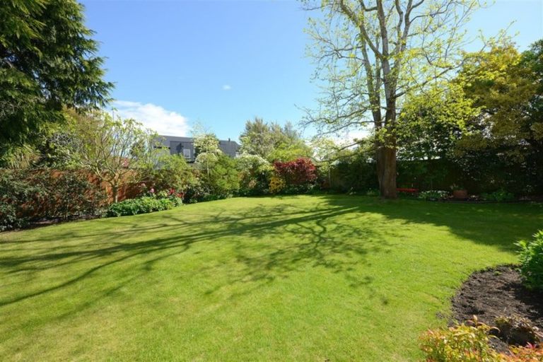 Photo of property in 45 Liverton Crescent, Bishopdale, Christchurch, 8053