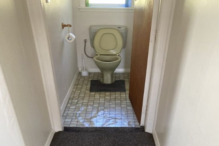 Photo of property in 23 Pembroke Street, Tawa, Wellington, 5028