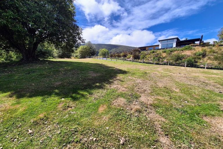 Photo of property in 73 Orokonui Road, Waitati, 9085