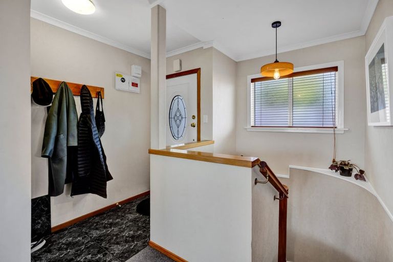 Photo of property in 5 Scott Street, Moturoa, New Plymouth, 4310