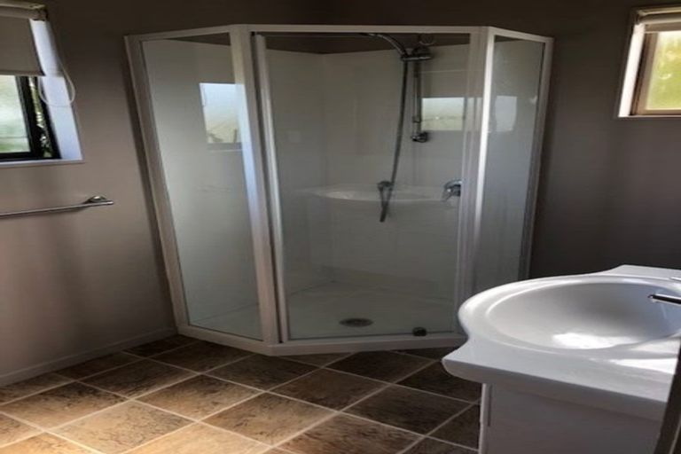 Photo of property in 23 Arohia Place, Snells Beach, 0920