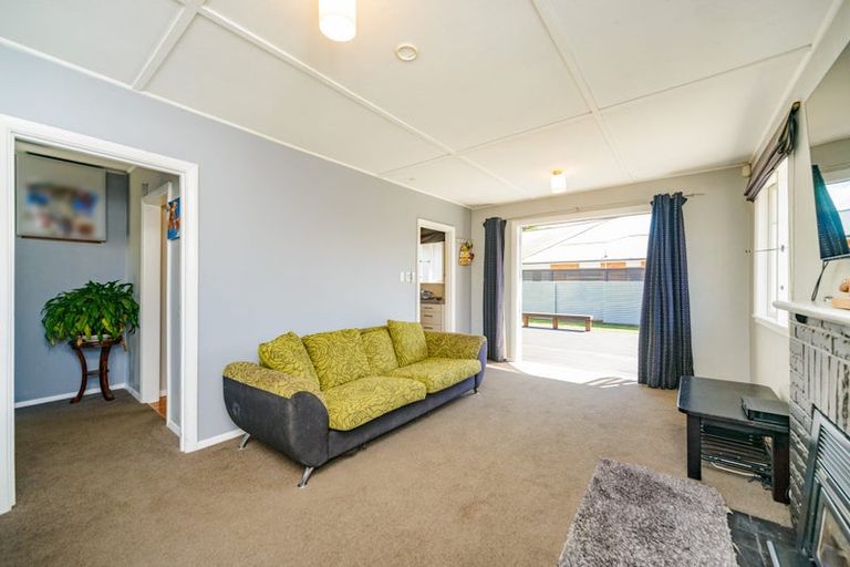 Photo of property in 921 Upper Main Street, Roslyn, Palmerston North, 4414