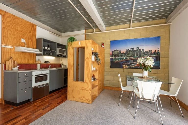 Photo of property in First House Apartments, 8/4 Frederick Street, Te Aro, Wellington, 6011