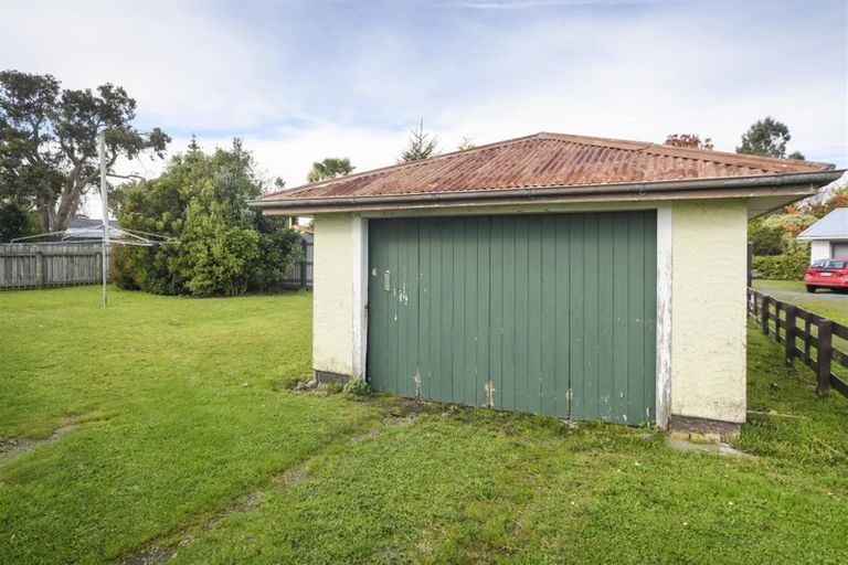 Photo of property in 12 Rira Street, Marton, 4710