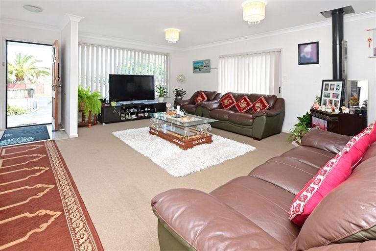 Photo of property in 47 Aarts Avenue, Manurewa, Auckland, 2102