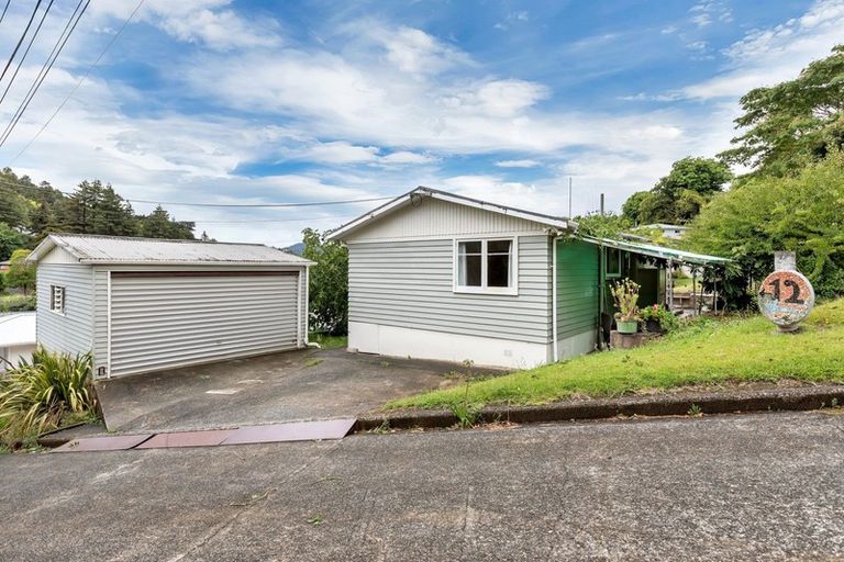 Photo of property in 12 Willow Place, Horahora, Whangarei, 0110