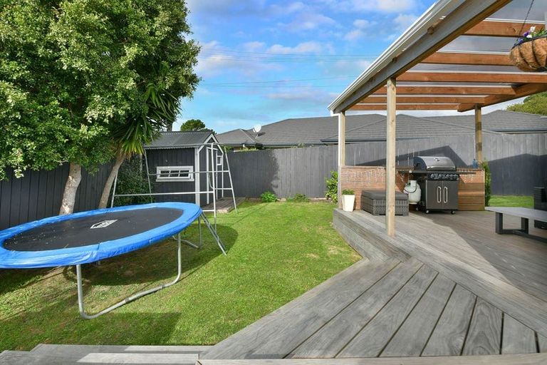 Photo of property in 462 Whangaparaoa Road, Stanmore Bay, Whangaparaoa, 0932