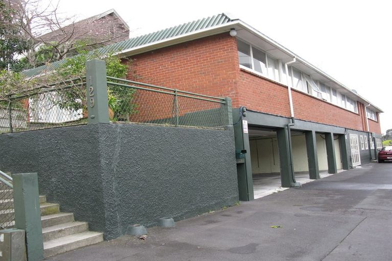 Photo of property in 1/129 Grafton Road, Grafton, Auckland, 1010