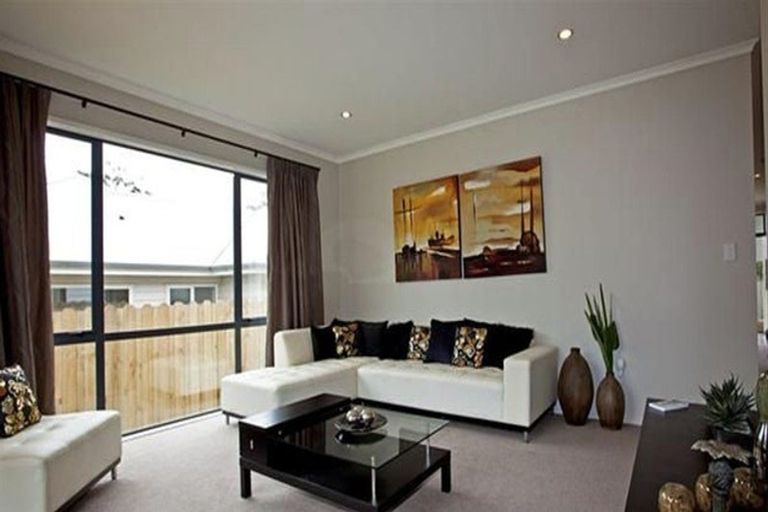 Photo of property in 6 Blackwood Road, Silverdale, 0932