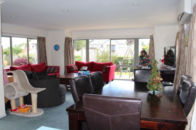 Photo of property in 2/17 Pope Terrace, Leamington, Cambridge, 3432