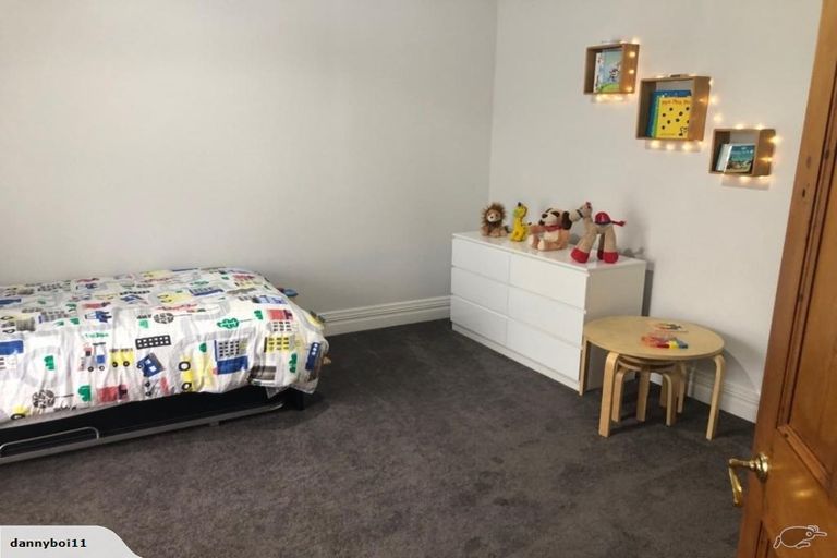 Photo of property in 11 Hurworth Place, College Estate, Whanganui, 4500