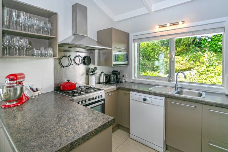 Photo of property in 9 Hillside Lane, Tairua, 3508