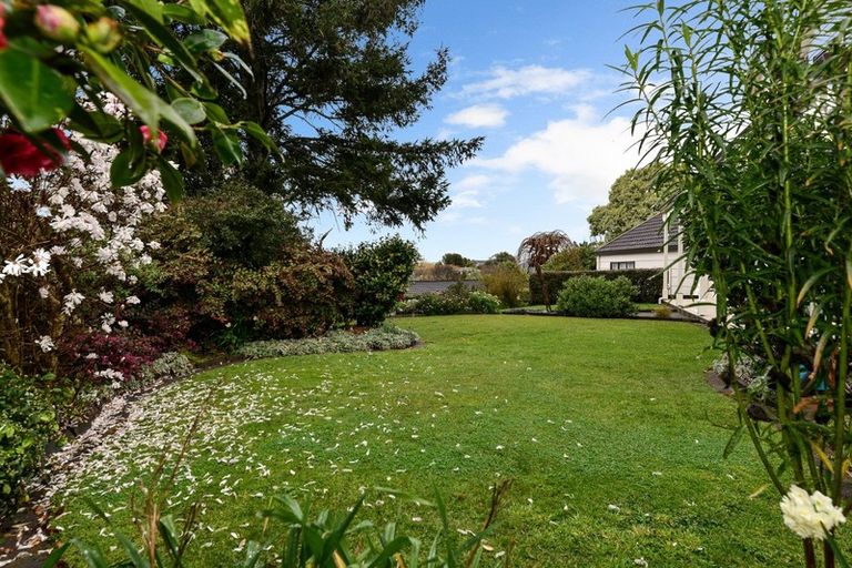 Photo of property in 6 Horoeka Court, Pukete, Hamilton, 3200