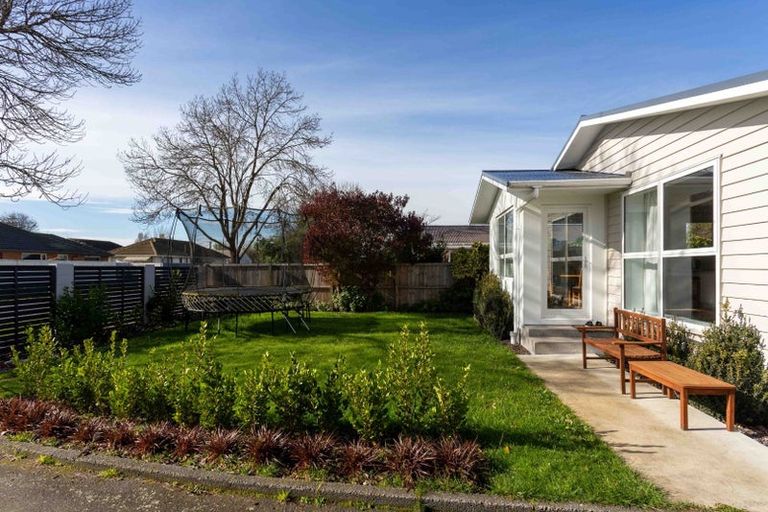 Photo of property in 3 Saffron Street, Bryndwr, Christchurch, 8053