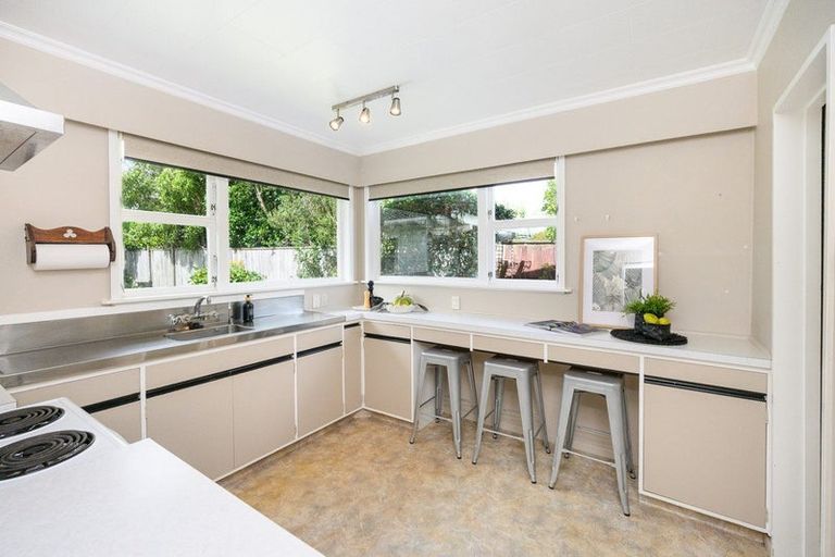 Photo of property in 4 Cremorne Avenue, Hokowhitu, Palmerston North, 4410