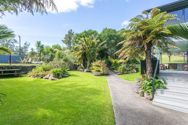 Photo of property in 5 Rewa Rewa Valley, Tairua, 3508