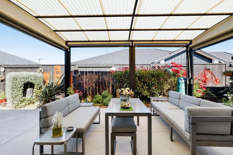 Photo of property in 12 Ruru Street, Cambridge, 3434