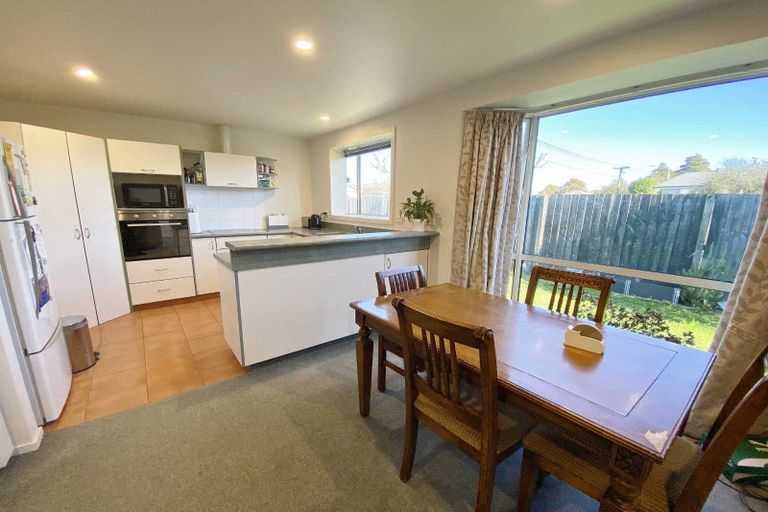 Photo of property in 17a Fairfield Road, Fairfield, Hamilton, 3214
