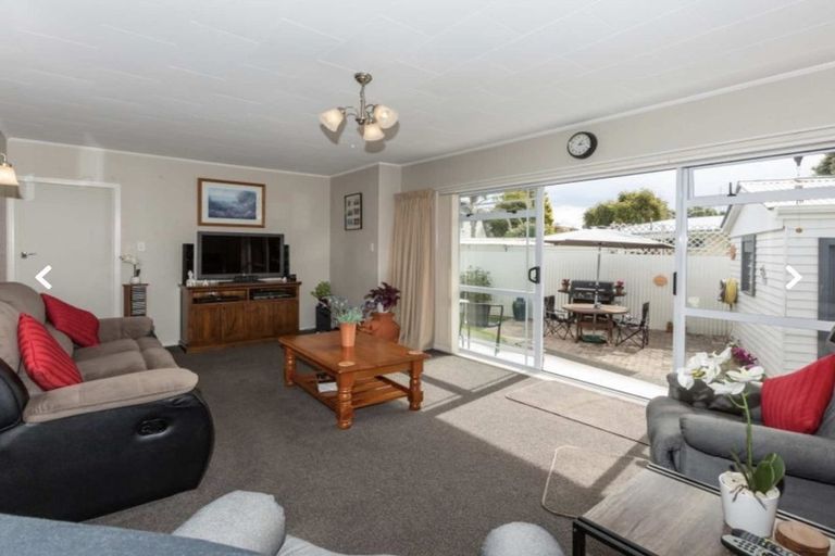 Photo of property in 24 O'dowd Road, Taradale, Napier, 4112