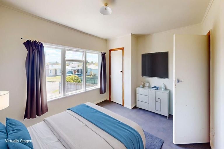 Photo of property in 11 Kauri Street, Levin, 5510