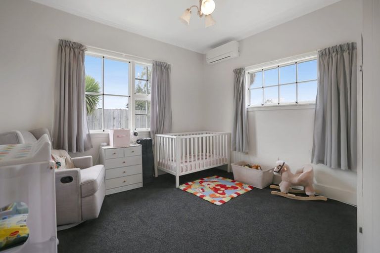 Photo of property in 8 Graham Street, Tinwald, Ashburton, 7700