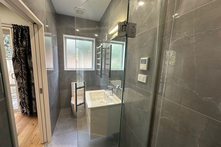 Photo of property in 17 David Street, Bayswater, Auckland, 0622