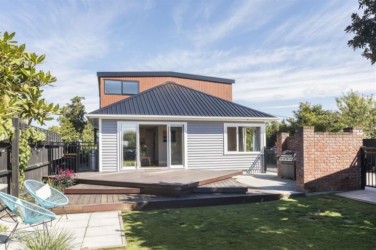 Photo of property in 16 Munro Street, Redwood, Christchurch, 8051