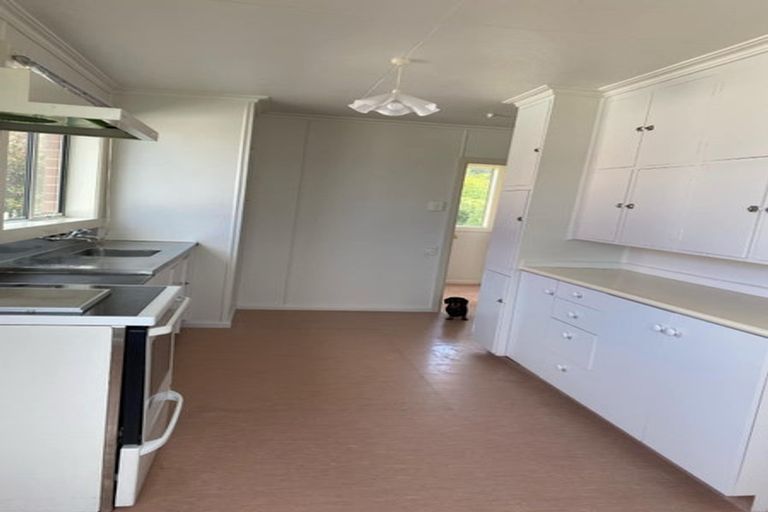 Photo of property in 28 Harlech Street, Oamaru North, Oamaru, 9400