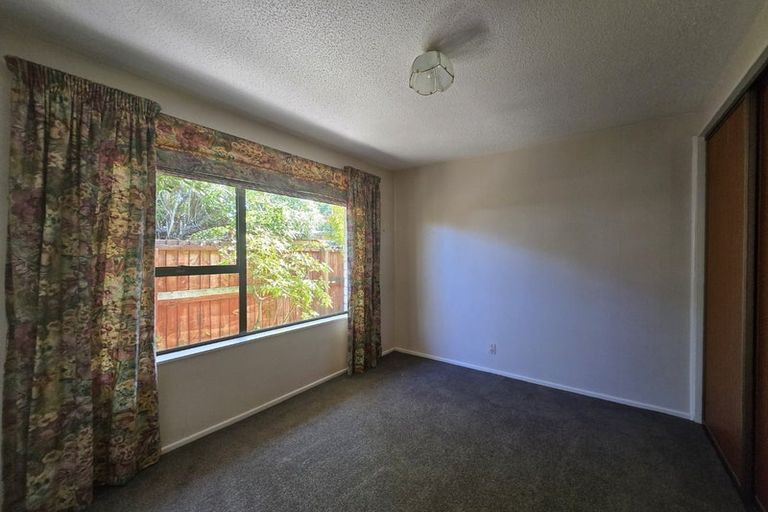 Photo of property in 1/23b Juniper Place, Burnside, Christchurch, 8053