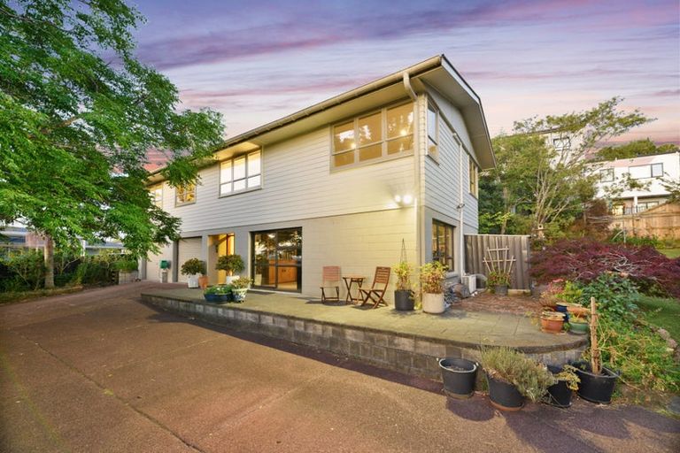 Photo of property in 14 Edgewood Way, Henderson, Auckland, 0612