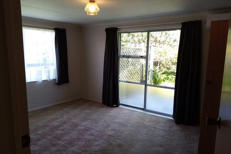 Photo of property in 13 Culzean Grove, Bell Block, New Plymouth, 4312