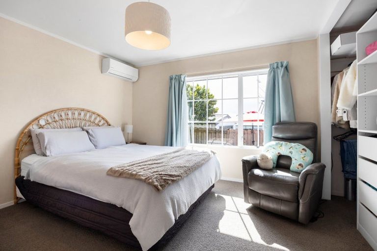 Photo of property in 18 Dixon Road, Fitzroy, Hamilton, 3206