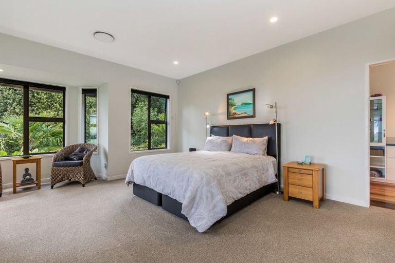 Photo of property in 39 Harry Dreadon Road, Opaheke, Papakura, 2584