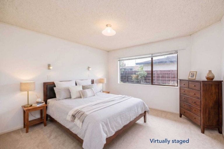Photo of property in 2 Rangitane Street, Palmerston North, 4414
